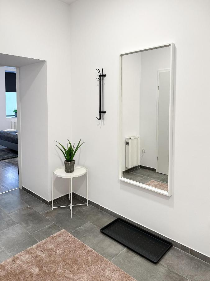 Comfy Apartments At Siebertgasse Wien Ngoại thất bức ảnh